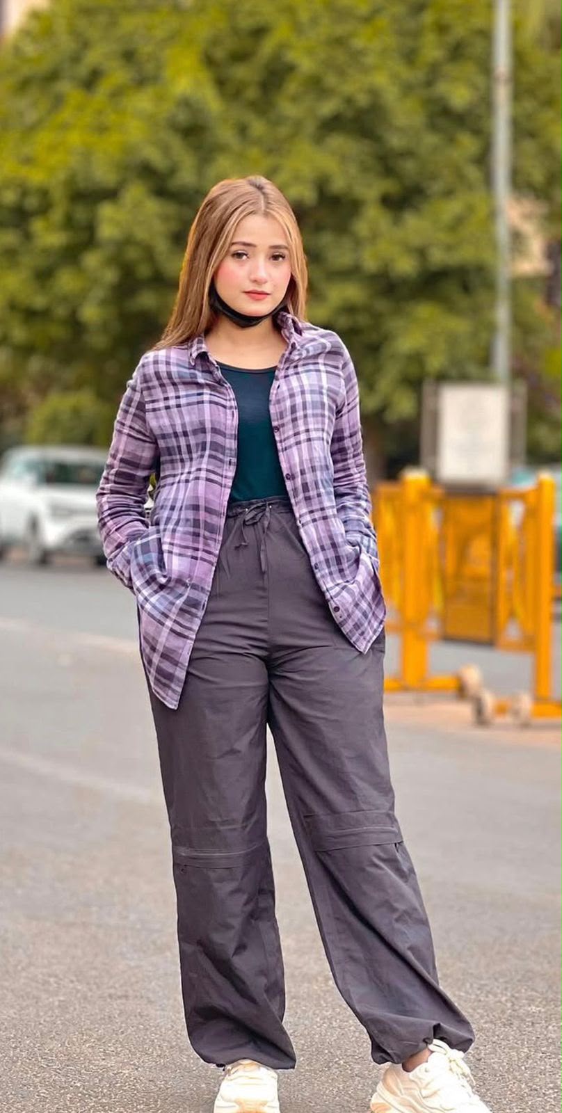 Riya profile gallery image 2
